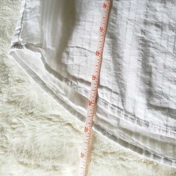 Rails Caterina Top in Powder White, Size Medium - Picture 14 of 16